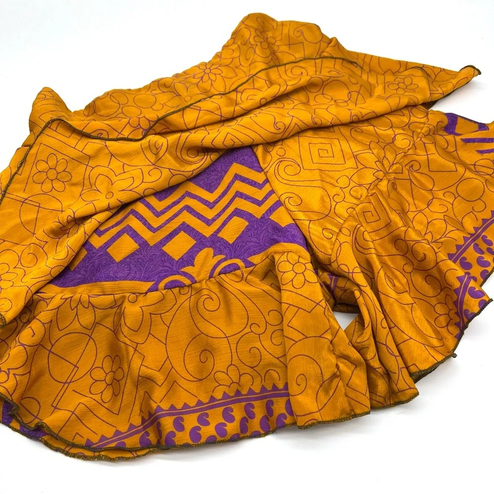 Flowy Skort Vintage Floral Pattern - Picture 4 of 6